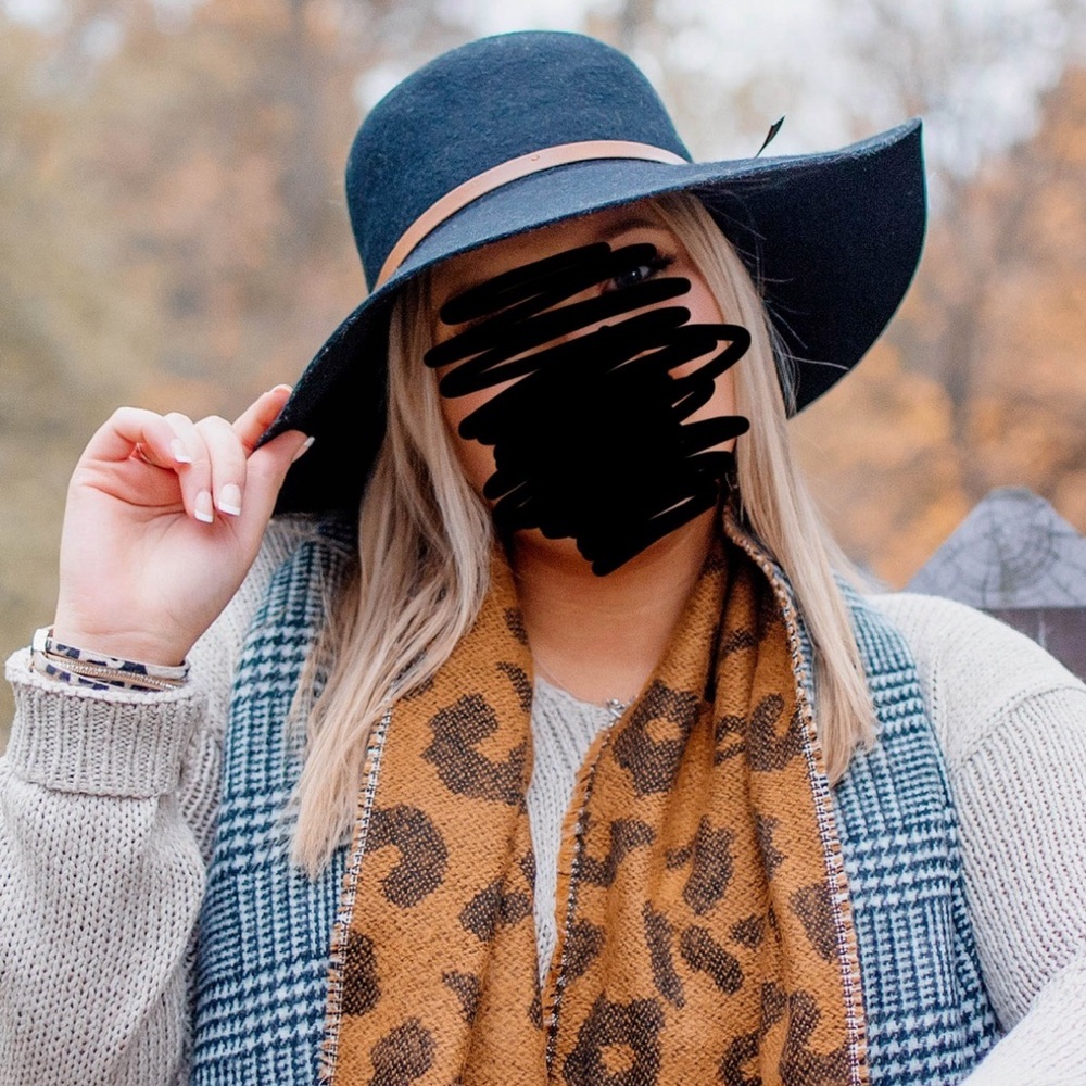 Black Wool Hat